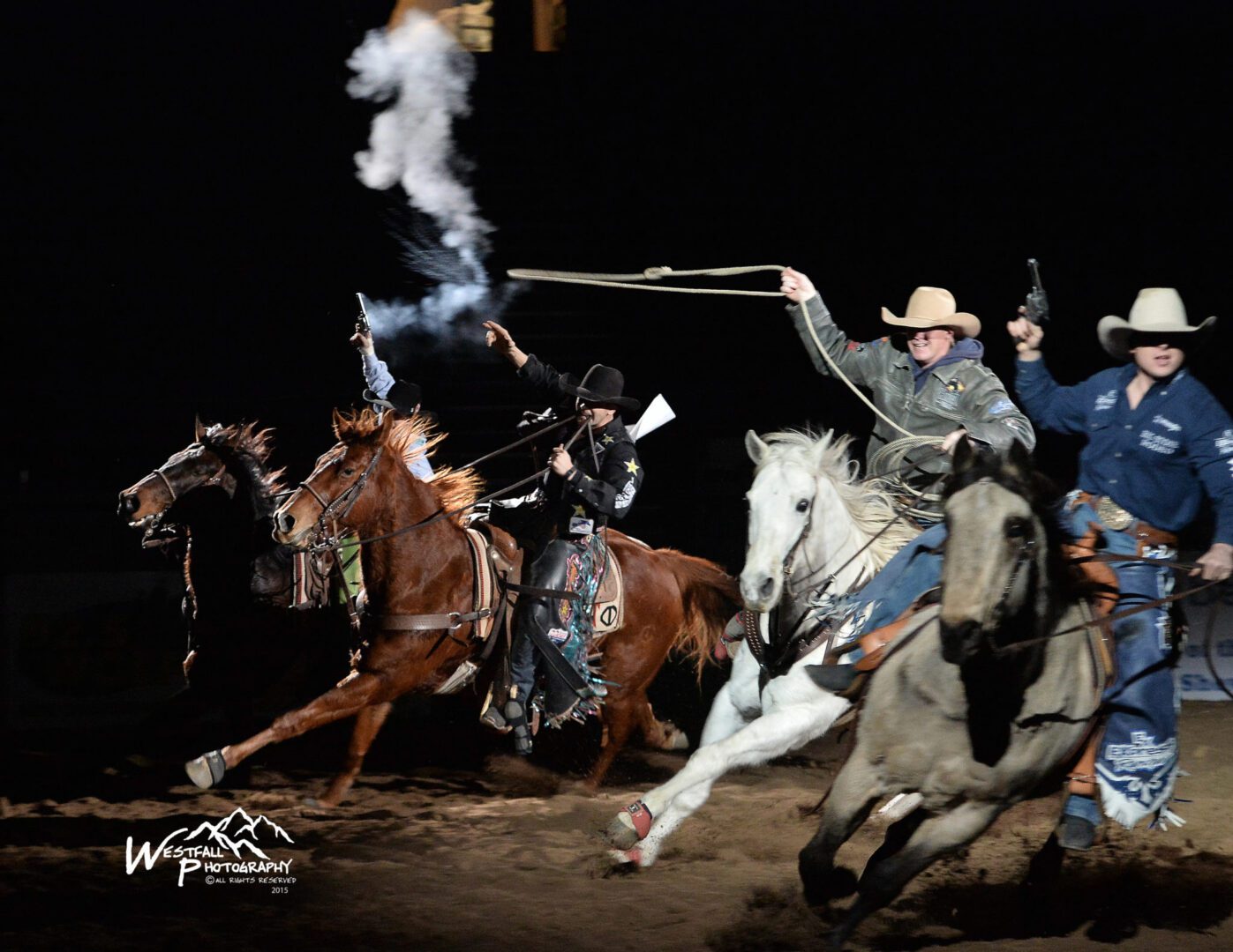 Elliott and Lanham move to top of bull riding leaderboard at Denver Rodeo