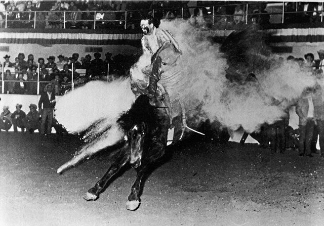 Back When They Bucked with Charley Lyons