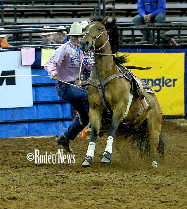 Pasadena title puts Durfey into WNFR