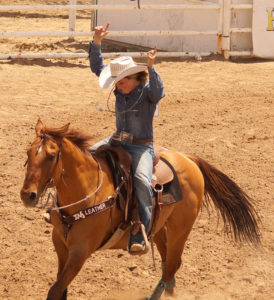 DSC01423-faith-glory.jpg_WEB