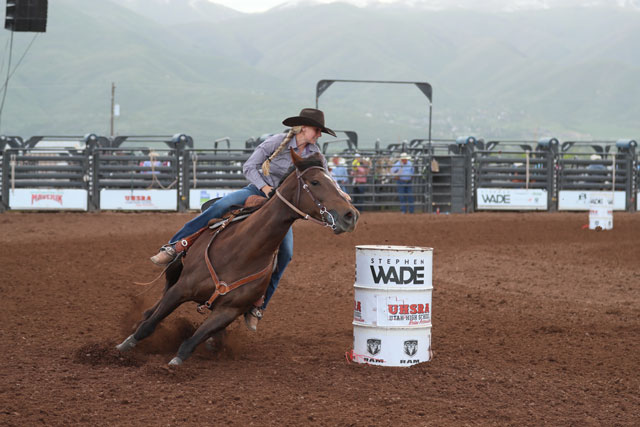 Amanda Butler wins Cave Creek