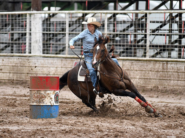 Rookie Emily Taylor Outruns Veterans in Crossett