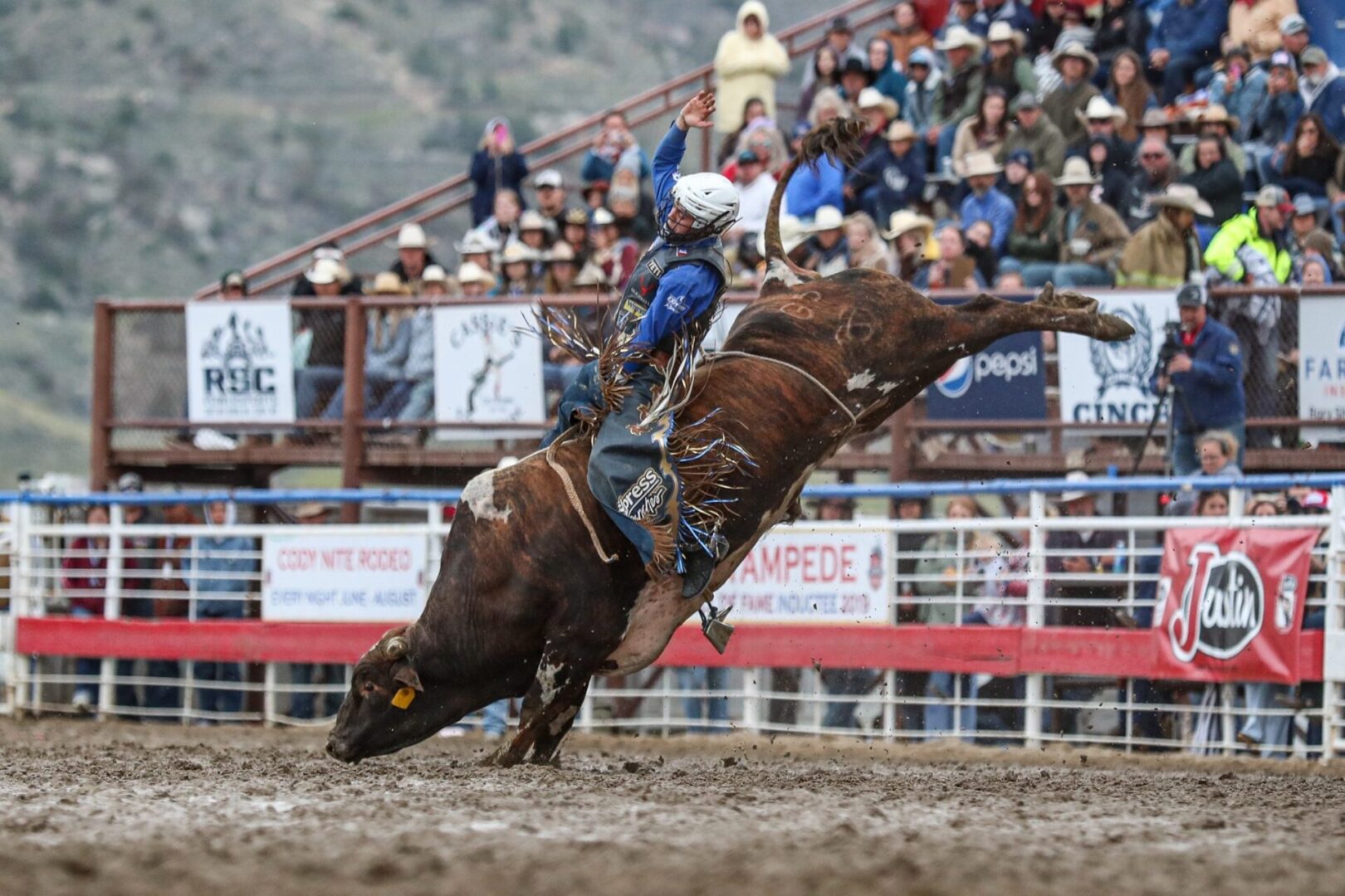 104th Cody Stampede Rodeo closes with a bang